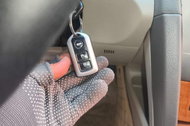 Used Toyota Camry 2009 200G Luxury Edition Vehicle Key