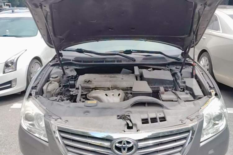 Used Toyota Camry 2009 240E Elite Edition Engine Bay