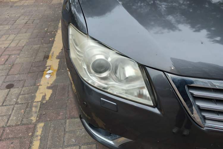 Used Toyota Camry 2009 240G Luxury Edition Right Front Headlight