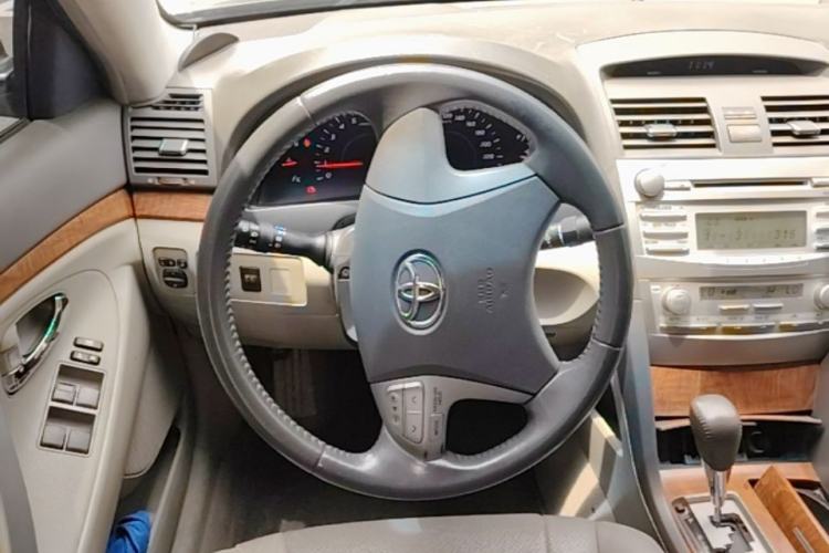 Used Toyota Camry 2009 240E Elite Edition Steering Wheel