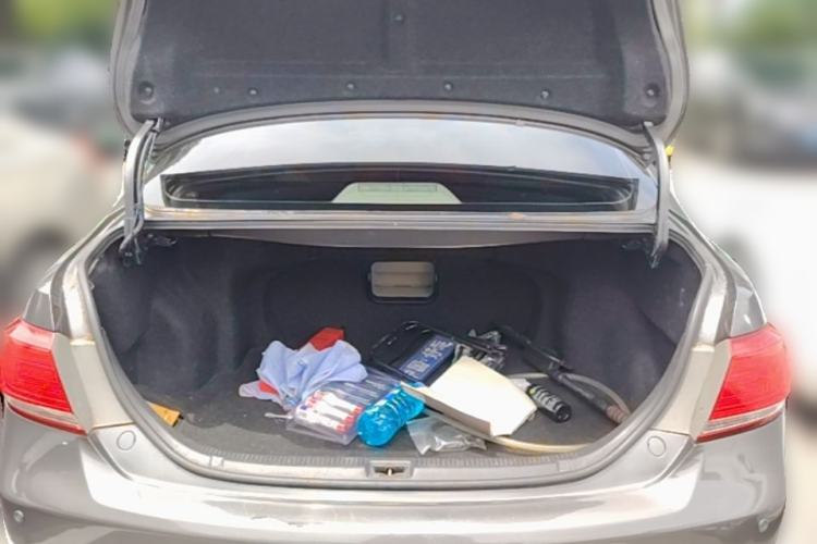 Used Toyota Camry 2009 240E Elite Edition Trunk