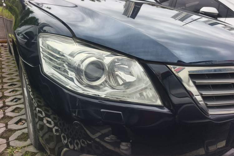 Used Toyota Camry 2009 240G Luxury Edition Right Front Headlight