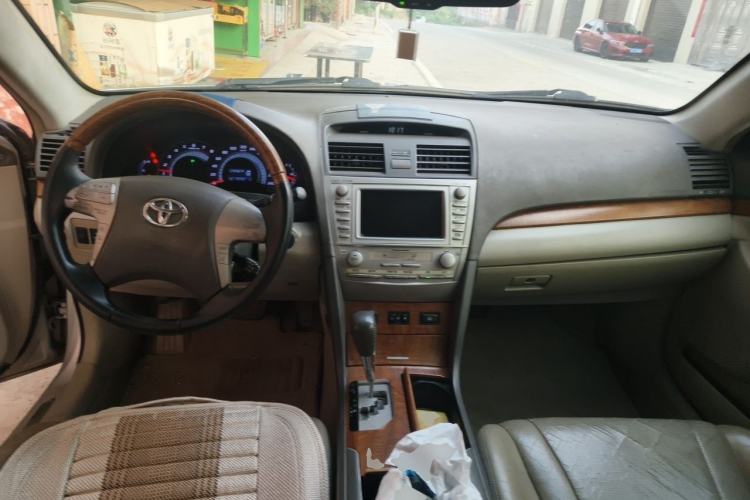 Used Toyota Camry 2009 240V G-BOOK Smart Navigation Edition Center Console