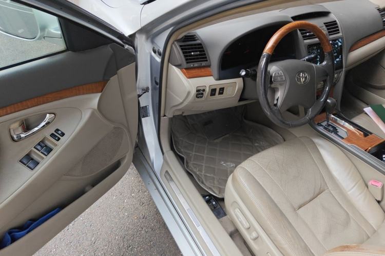 Used Toyota Camry 2009 240G Luxury Edition Driver Seat