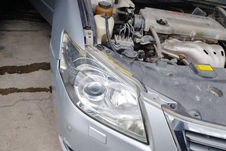 Used Toyota Camry 2009 240G Luxury Edition Right Front Headlight