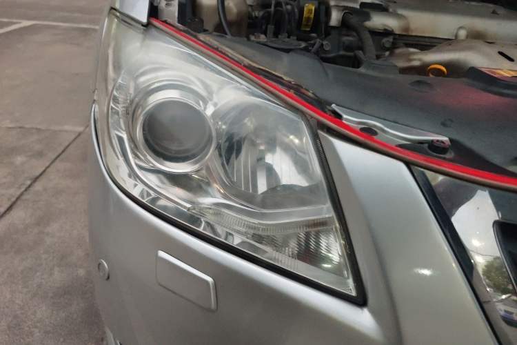 Used Toyota Camry 2009 240G Luxury Edition Right Front Headlight