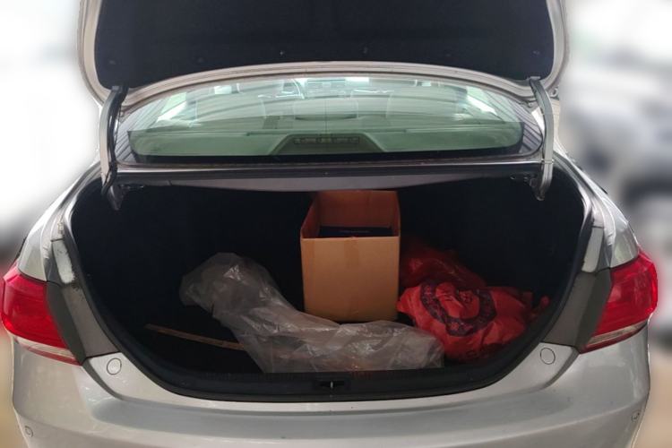 Used Toyota Camry 2009 240G Luxury Edition Trunk