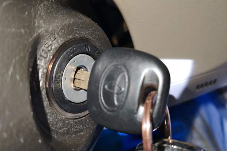 Used Toyota Camry 2009 240G Luxury Edition Vehicle Key