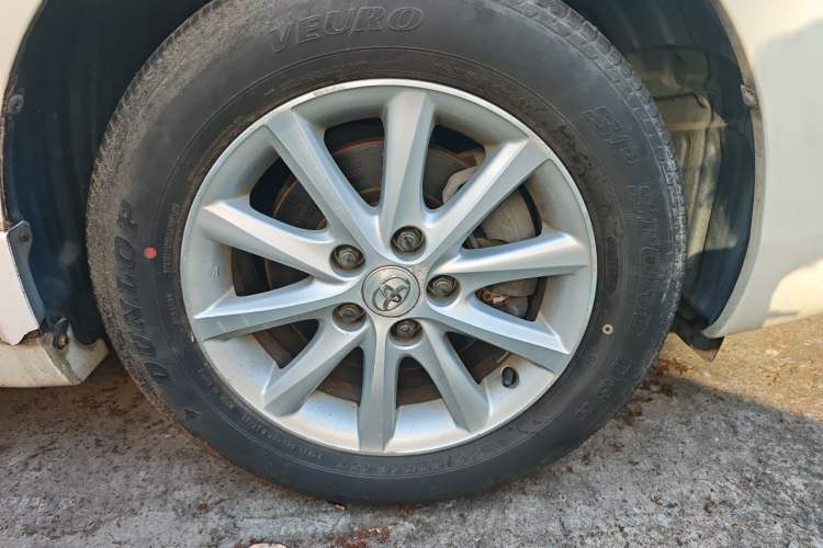 Used Toyota Camry 2009 240G Luxury Edition Right Front Wheel Hub