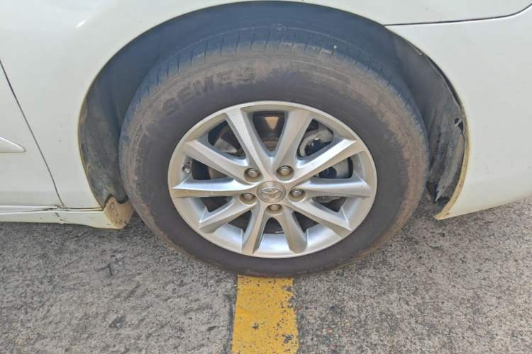 Used Toyota Camry 2009 240G Luxury Edition Right Front Wheel Hub
