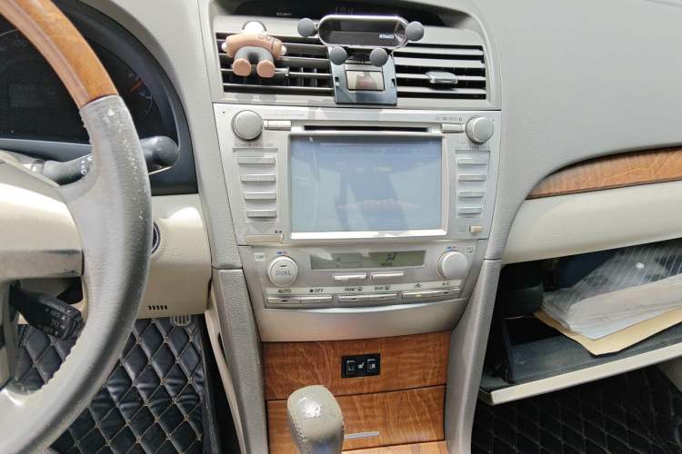 Used Toyota Camry 2010 240G NAVI Luxury Navigation Edition Audio And AC Panel