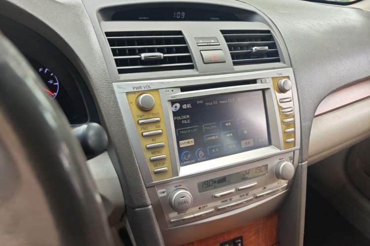 Used Toyota Camry 2010 240G Classic Edition Audio And AC Panel