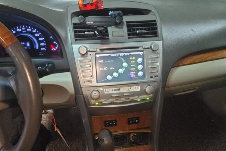 Used Toyota Camry 2010 200G Classic Edition Audio And AC Panel