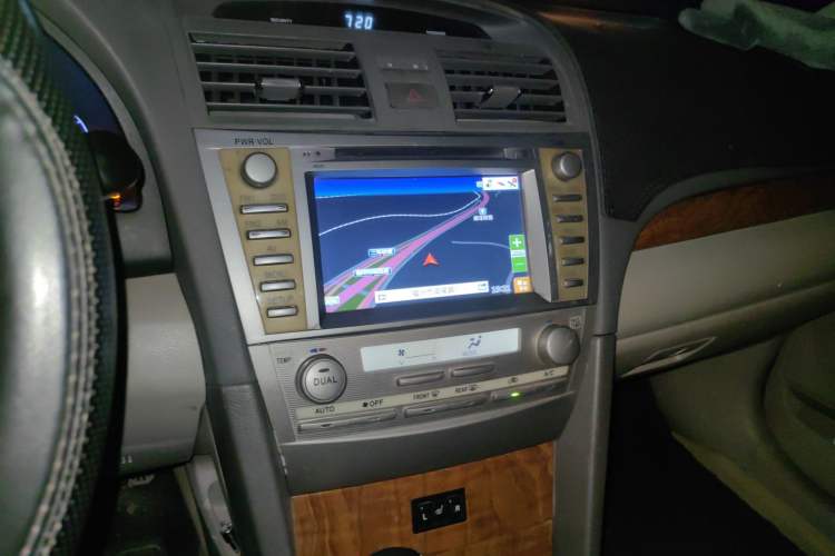 Used Toyota Camry 2010 240G NAVI Luxury Navigation Edition Audio And AC Panel