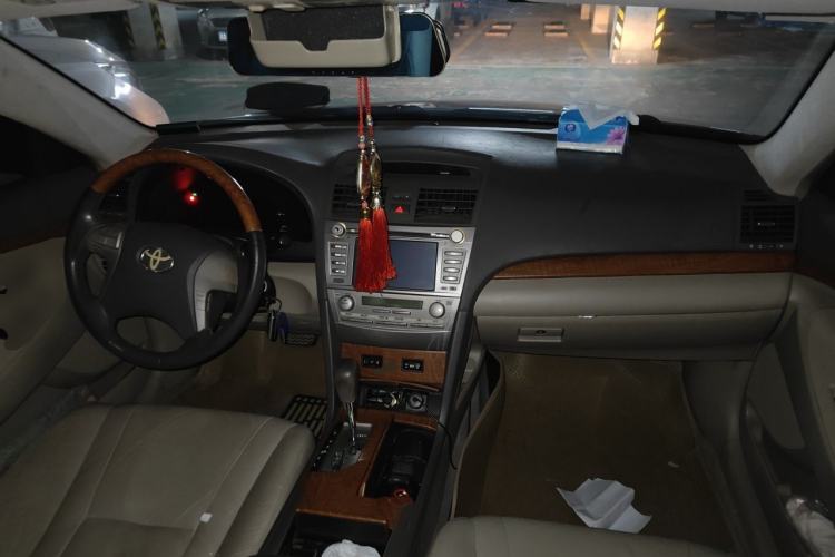 Used Toyota Camry 2010 200G Classic Edition Center Console