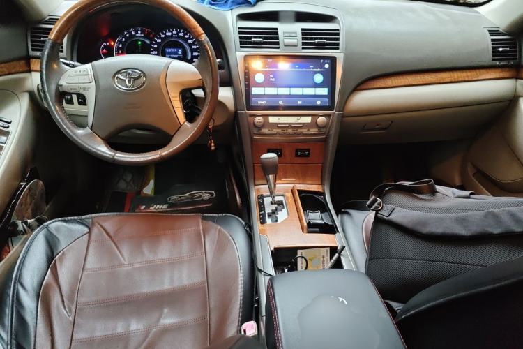 Used Toyota Camry 2010 200G Classic Edition Center Console