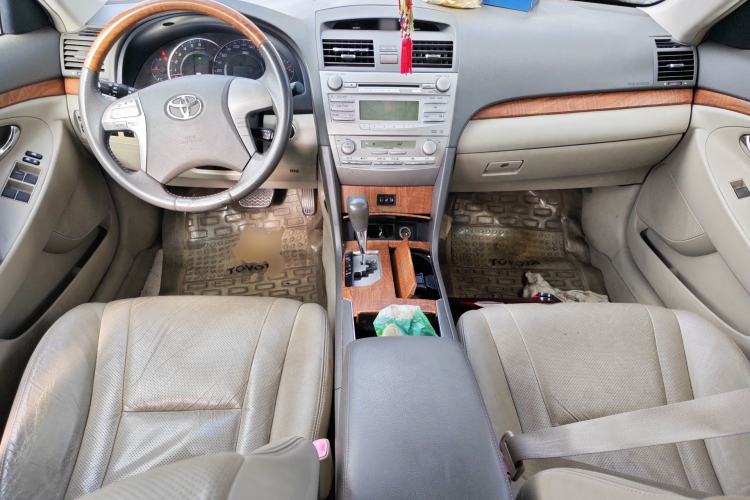 Used Toyota Camry 2010 240G Classic Edition Center Console