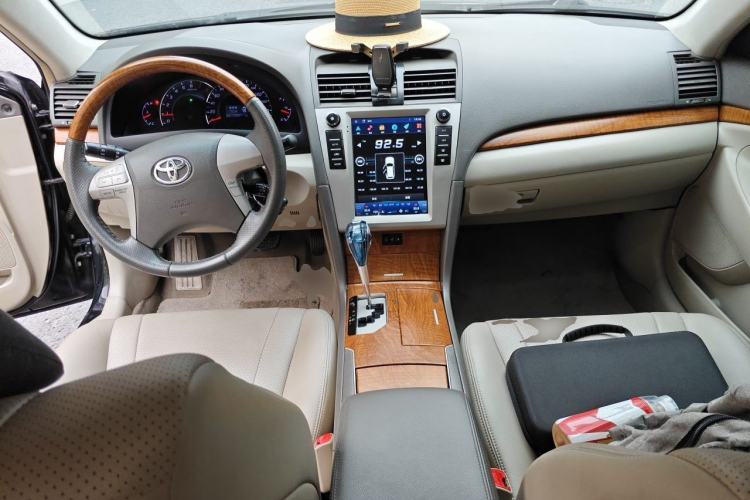 Used Toyota Camry 2010 240G Classic Edition Center Console