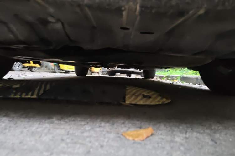 Used Toyota Camry 2010 200G Classic Edition Chassis Front