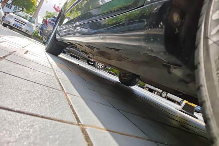 Used Toyota Camry 2010 240G Classic Edition Chassis Front Right