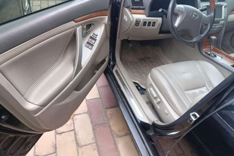 Used Toyota Camry 2010 240G Luxury Edition Driver Seat