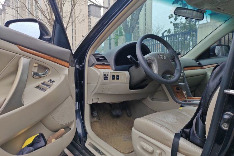 Used Toyota Camry 2010 240G Luxury Edition Driver Seat