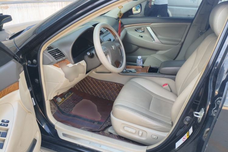 Used Toyota Camry 2010 240G Luxury Edition Driver Seat