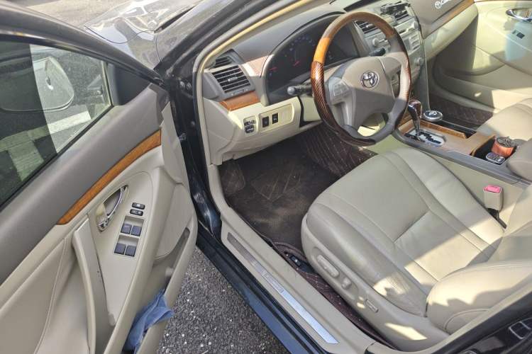 Used Toyota Camry 2010 200G Luxury Edition Driver Seat
