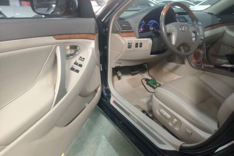 Used Toyota Camry 2010 240G Luxury Edition Driver Seat