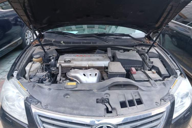 Used Toyota Camry 2010 240G Luxury Edition Engine Bay