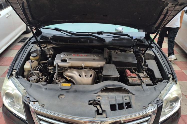Used Toyota Camry 2010 240G Classic Edition Engine Bay