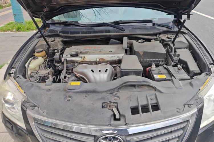 Used Toyota Camry 2010 240G Luxury Edition Engine Bay