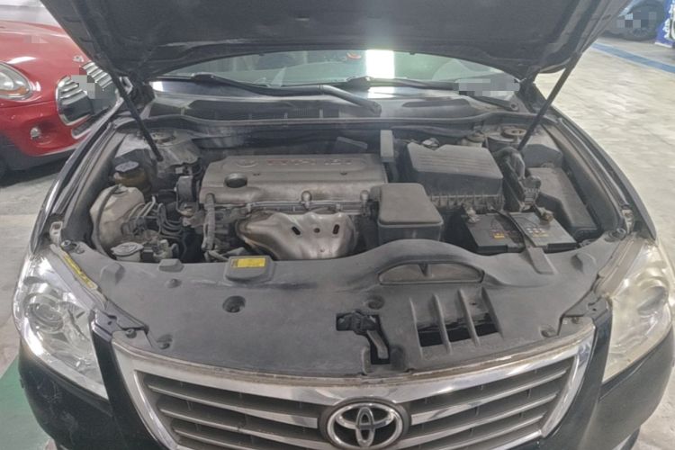 Used Toyota Camry 2010 200G Classic Edition Engine Bay