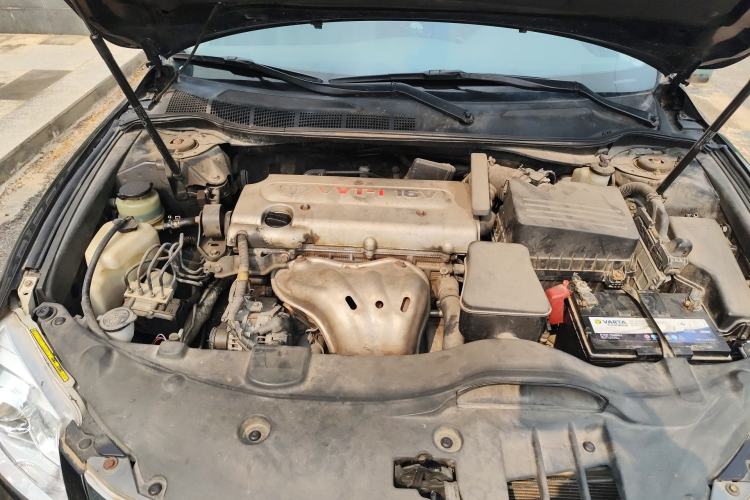 Used Toyota Camry 2010 240G Classic Edition Engine Bay