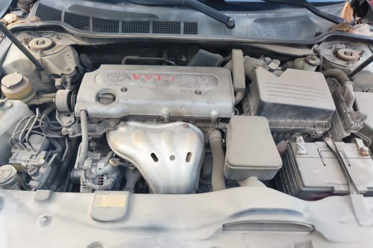 Used Toyota Camry 2010 200G Classic Edition Engine Bay