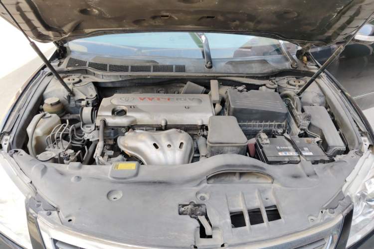 Used Toyota Camry 2010 200G Classic Edition Engine Bay