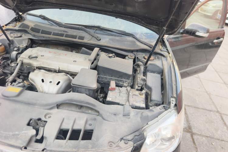 Used Toyota Camry 2010 240G Classic Edition Engine Bay Left