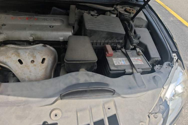 Used Toyota Camry 2010 240G Classic Edition Engine Bay Left