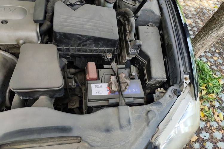 Used Toyota Camry 2010 200G Classic Edition Engine Bay Left