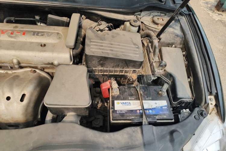 Used Toyota Camry 2010 240G Classic Edition Engine Bay Left