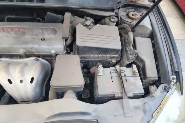 Used Toyota Camry 2010 200G Classic Edition Engine Bay Left