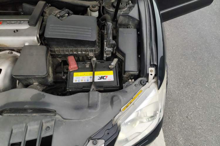Used Toyota Camry 2010 240G NAVI Luxury Navigation Edition Engine Bay Left
