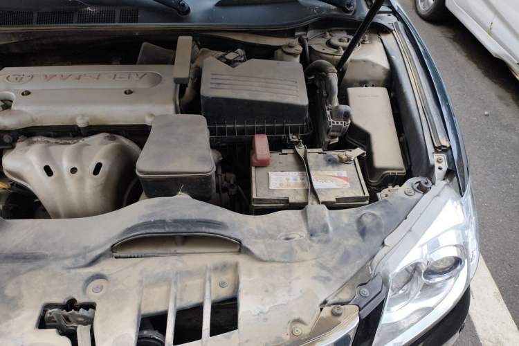 Used Toyota Camry 2010 240G Classic Edition Engine Bay Left