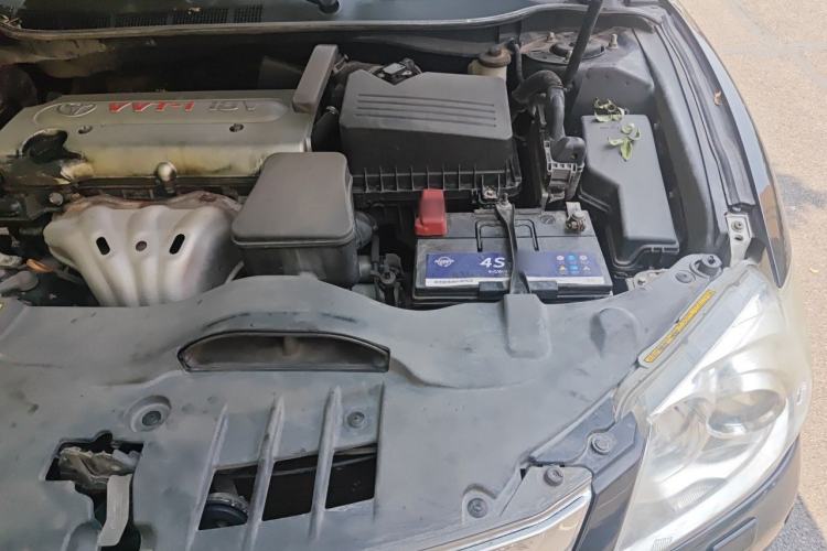 Used Toyota Camry 2010 240G Luxury Edition Engine Bay Left