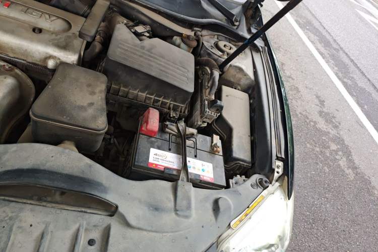 Used Toyota Camry 2010 240G Luxury Edition Engine Bay Left