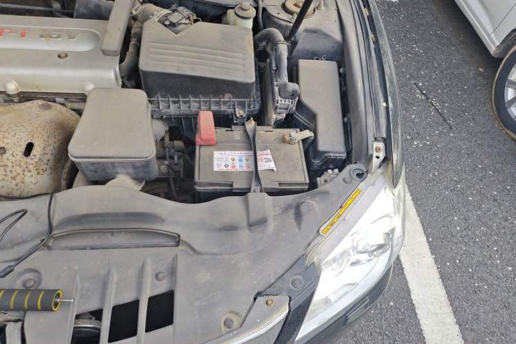 Used Toyota Camry 2010 200G Luxury Edition Engine Bay Left