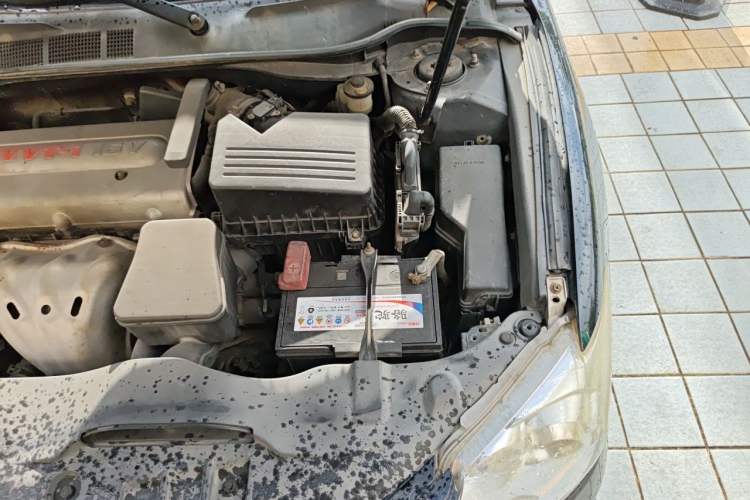 Used Toyota Camry 2010 240G Classic Edition Engine Bay Left