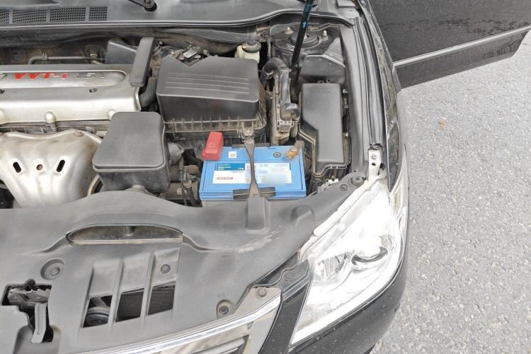 Used Toyota Camry 2010 240G Classic Edition Engine Bay Left