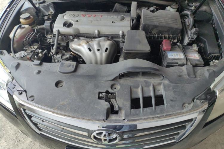 Used Toyota Camry 2010 200G Classic Edition Engine Bay