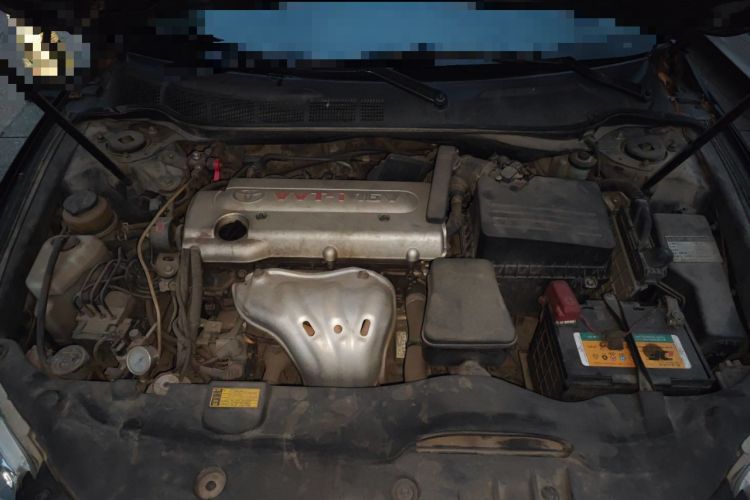 Used Toyota Camry 2010 240G Classic Edition Engine Bay